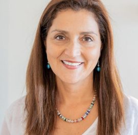 Amaya Alvez