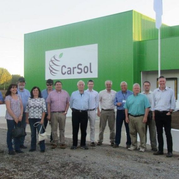 Comité Científico del CRHIAM visita CARSOL y viña Riveras Chillán