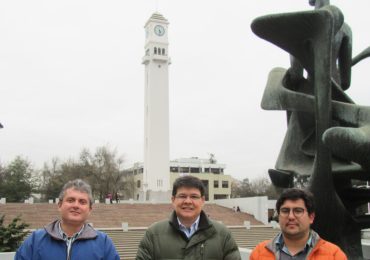 El Dr. Silvio Ribeiro Lima, Director de Agronegocios y Fundador de INOVAGRI, visita el CRHIAM