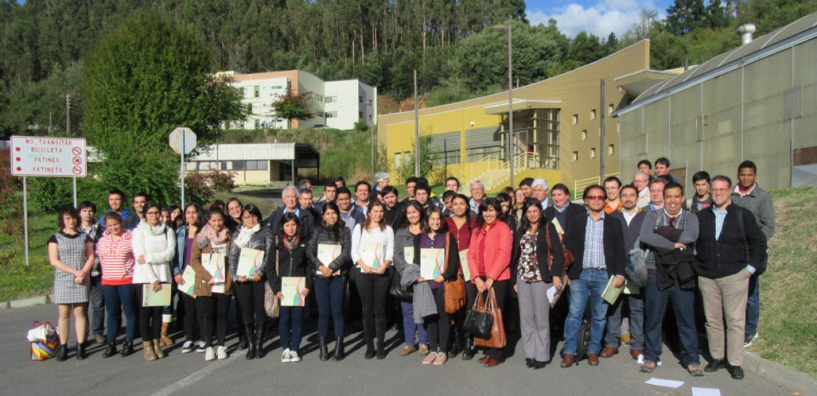 Equipo de colaboradores de CRHIAM se reúne para analizar el trabajo de sus dos primeros años