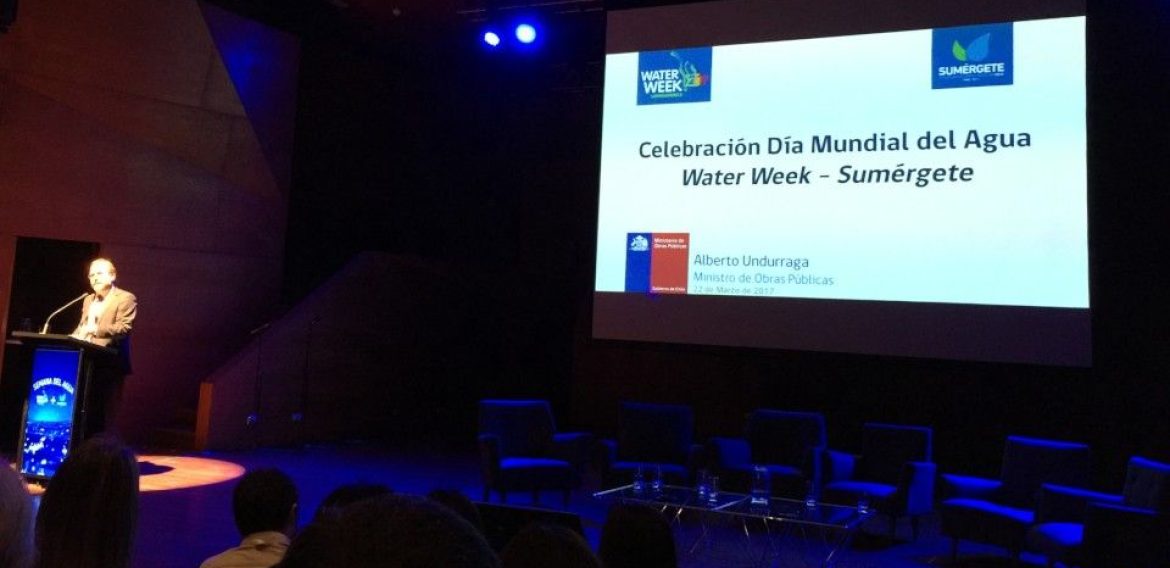 Investigadora Principal de CRHIAM asiste al Water Week 2017