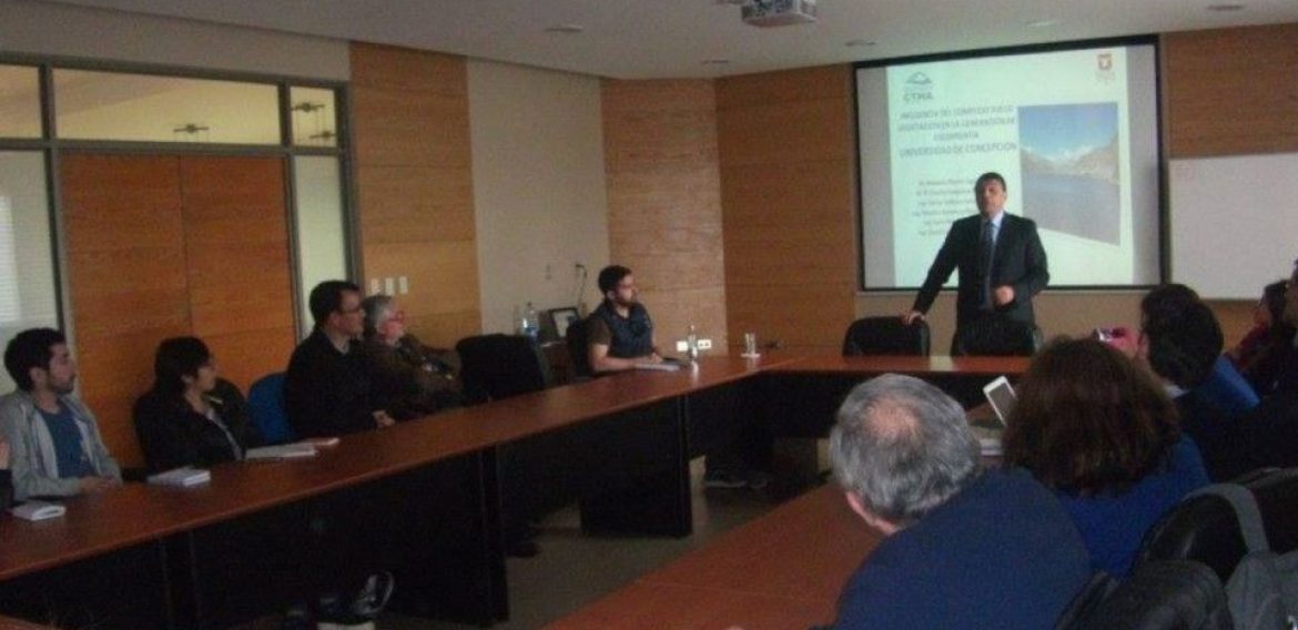 «Uso del recurso hídrico en la actividad forestal» fue el taller temático preparado por el cluster Agua y Sociedad del CRHIAM