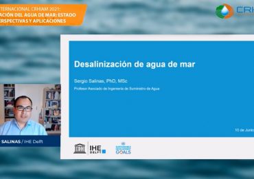 Webinar Internacional CRHIAM inició con charla sobre desalinización de agua de mar