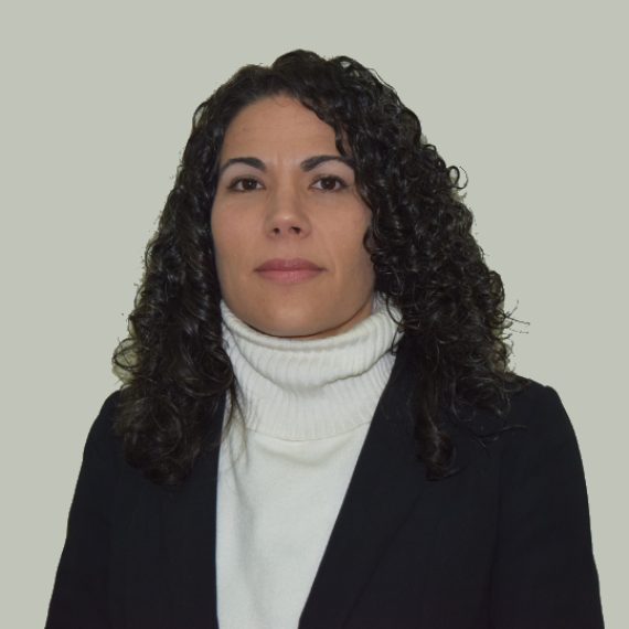 Destacada investigadora de CRHIAM toma el timón como directora del programa del Doctorado en Ciencias Ambientales