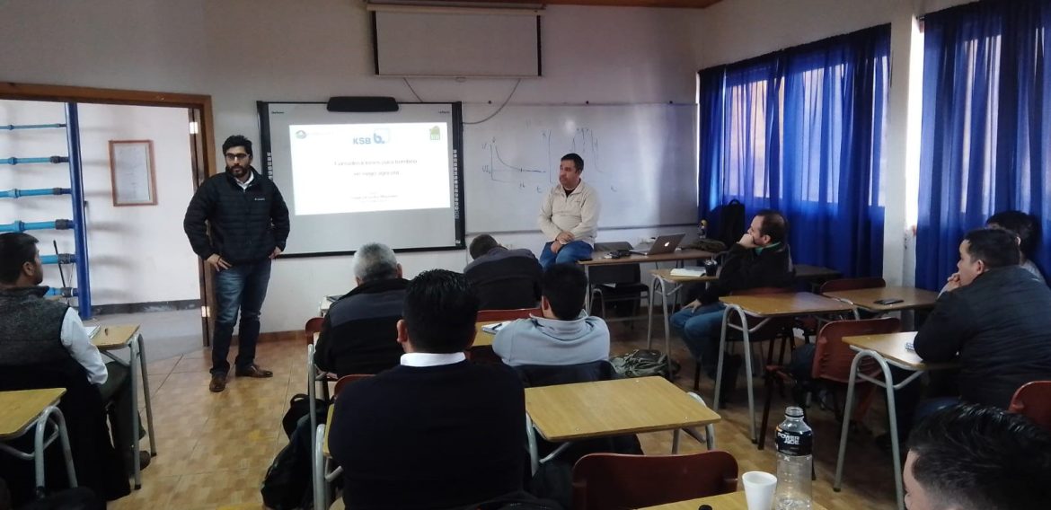 Especialista en riego de CRHIAM imparte capacitaciones en el sector agrícola de la región de O’Higgins