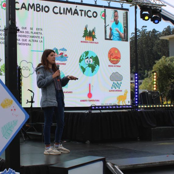 CRHIAM participa del Festival de las Ciencias en Biobío y Ñuble reafirmando su compromiso con la difusión de la ciencia a la sociedad