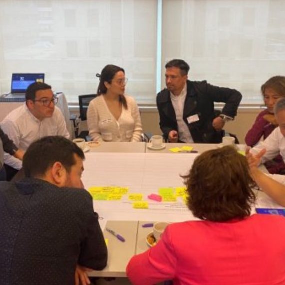 CRHIAM Contribuye a la Hoja de Ruta Tecnológica para la Mediana Minería en el Taller del Plan Estratégico