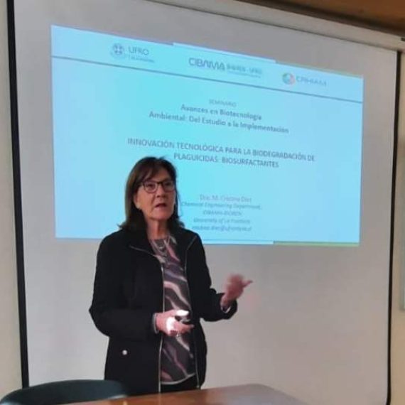 Seminario UFRO-CRHIAM abordó avances de investigación sobre biotecnología ambiental