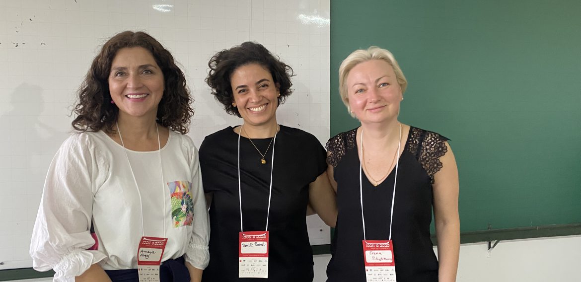 Dra. Amaya Álvez participó en Congreso ICONS y visitó Universidad de Brasilia